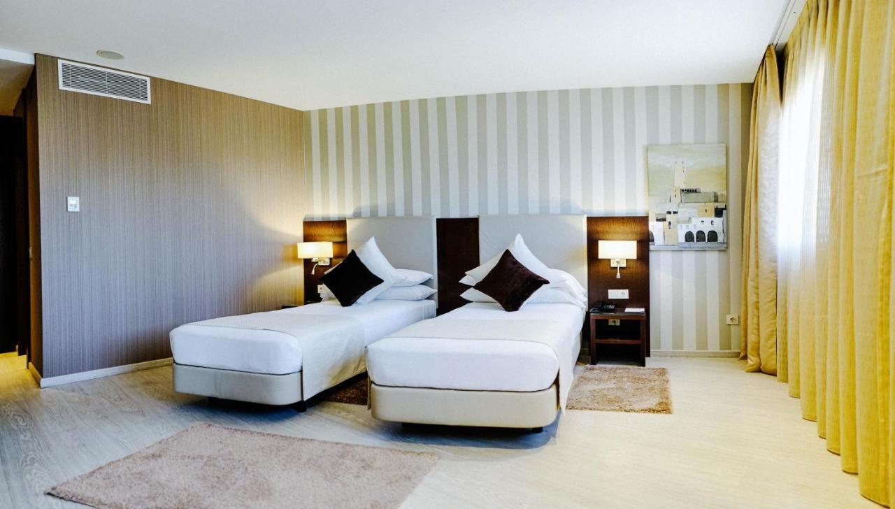 Az Hotels Zeralda Exteriör bild